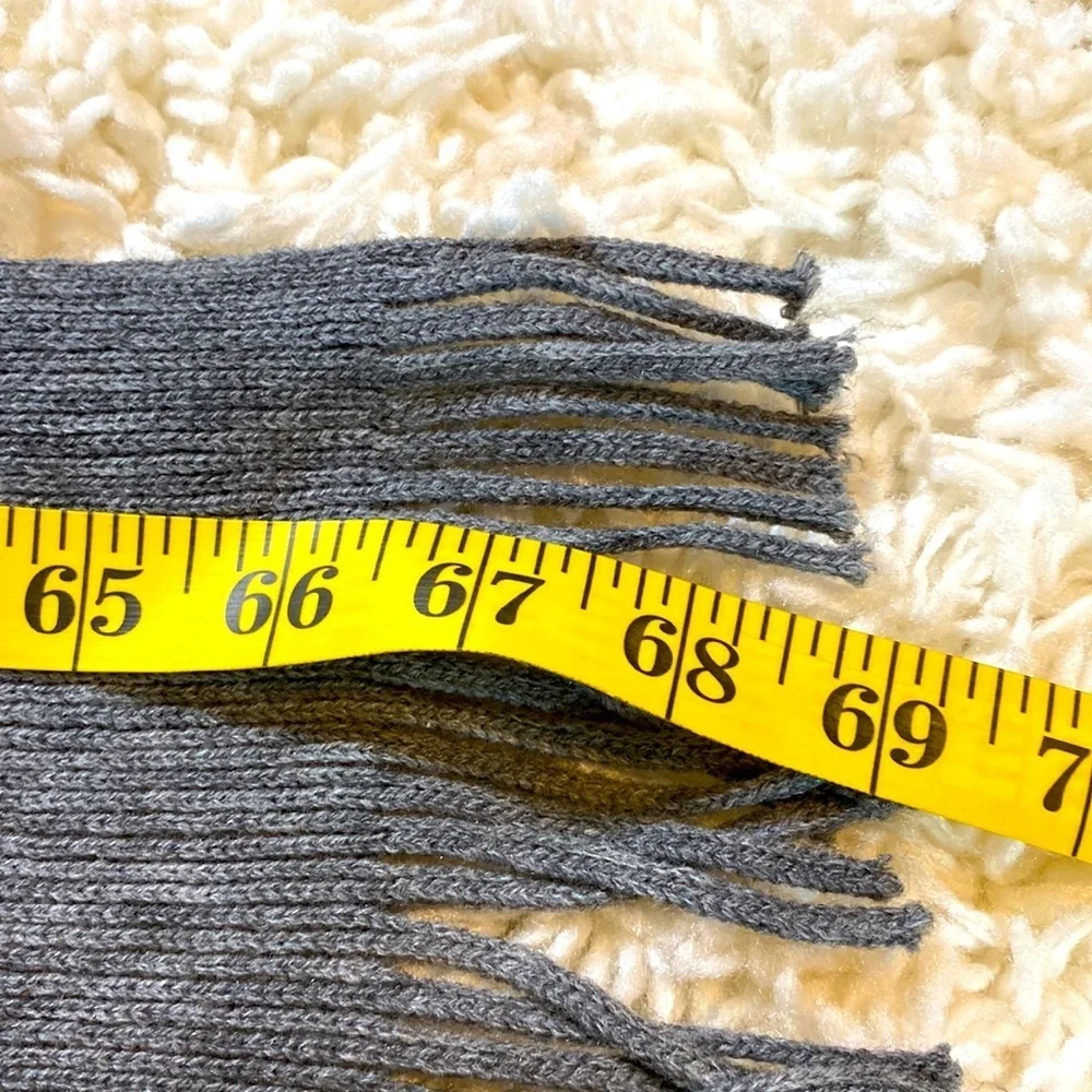 GRAY WINTER SCARF WOOL BLEND 12x 67” EUC PERFECT WARM COZY WRAP EUC